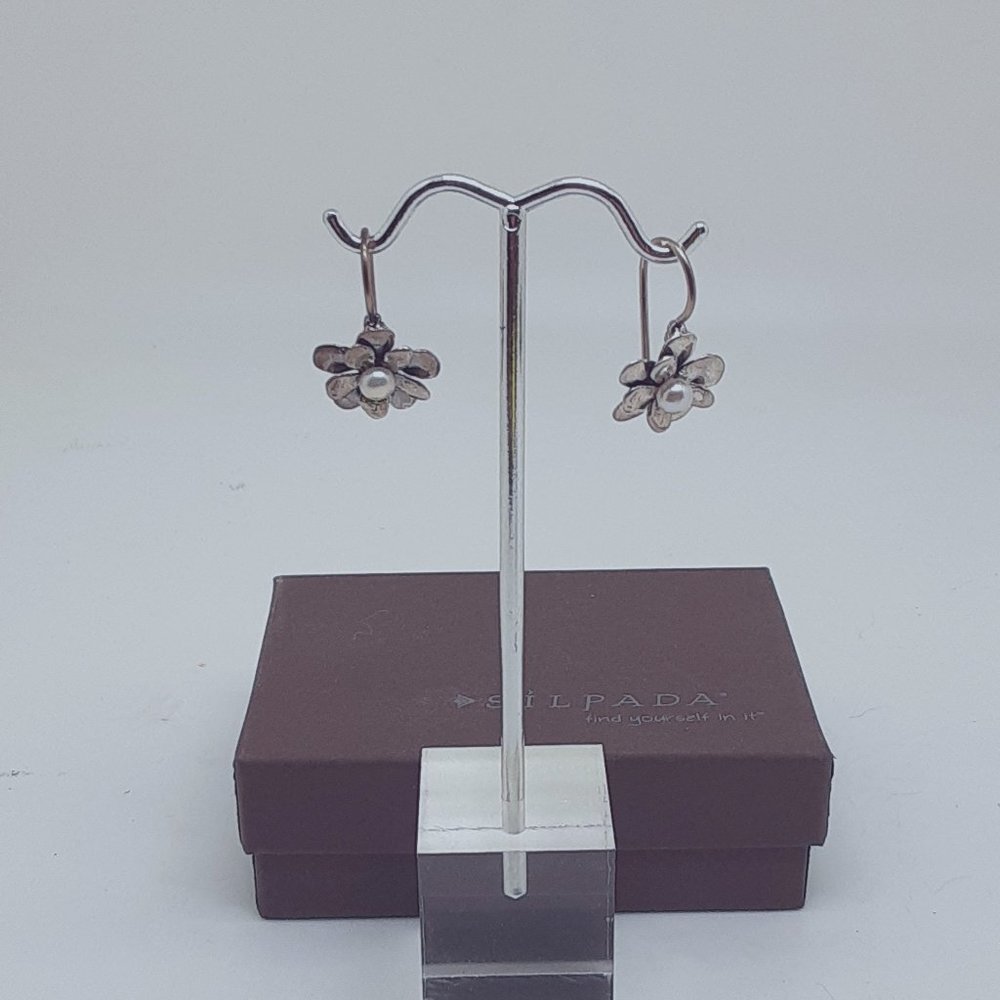Silpada Silver Tone Pierced Earrings Flower With Faux Pearl Center